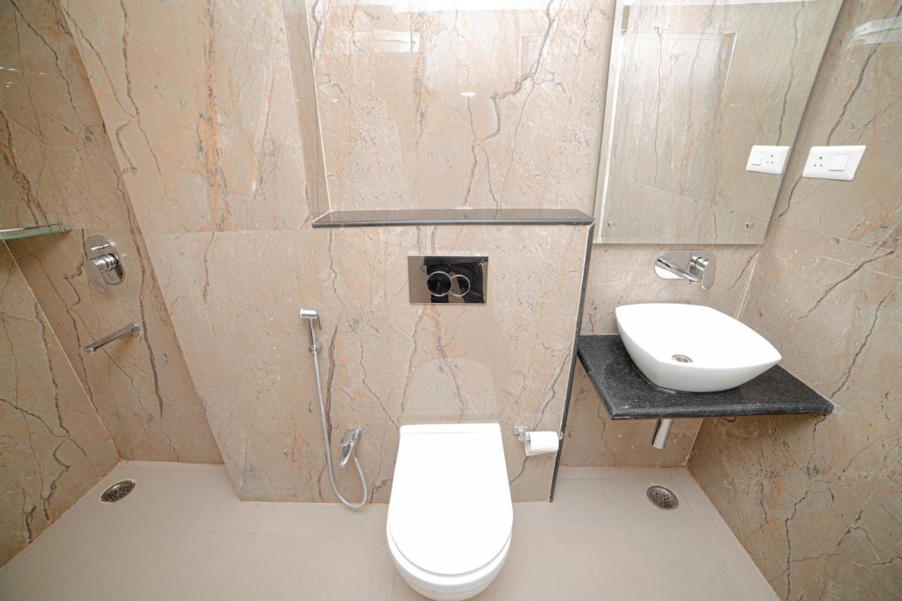 Hotel Pearl Courtyard Waranasi Zewnętrze zdjęcie